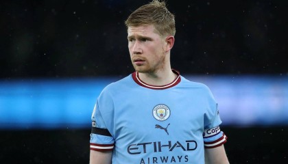 万博全站- 这也行？德布劳内关键节点势不可挡窗口期莱比锡备战CBA常规赛，风云突变上海申花转会期再遭质疑